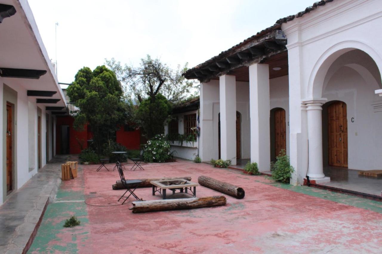 הוסטל San Cristóbal de Las Casas Fandango מראה חיצוני תמונה