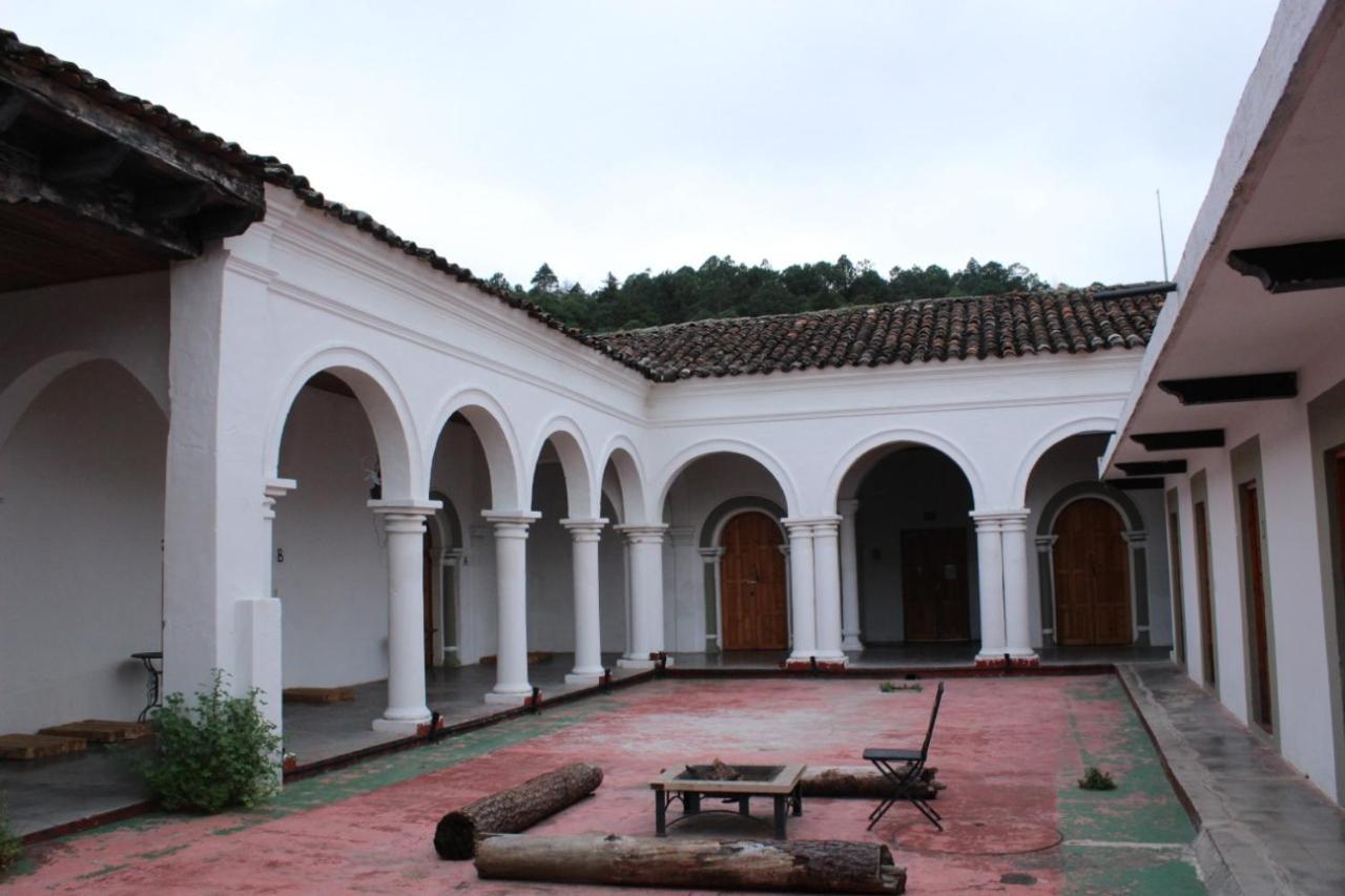 הוסטל San Cristóbal de Las Casas Fandango מראה חיצוני תמונה