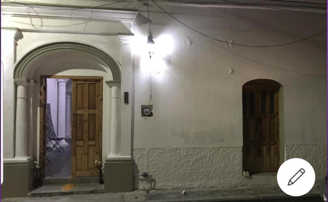 הוסטל San Cristóbal de Las Casas Fandango מראה חיצוני תמונה